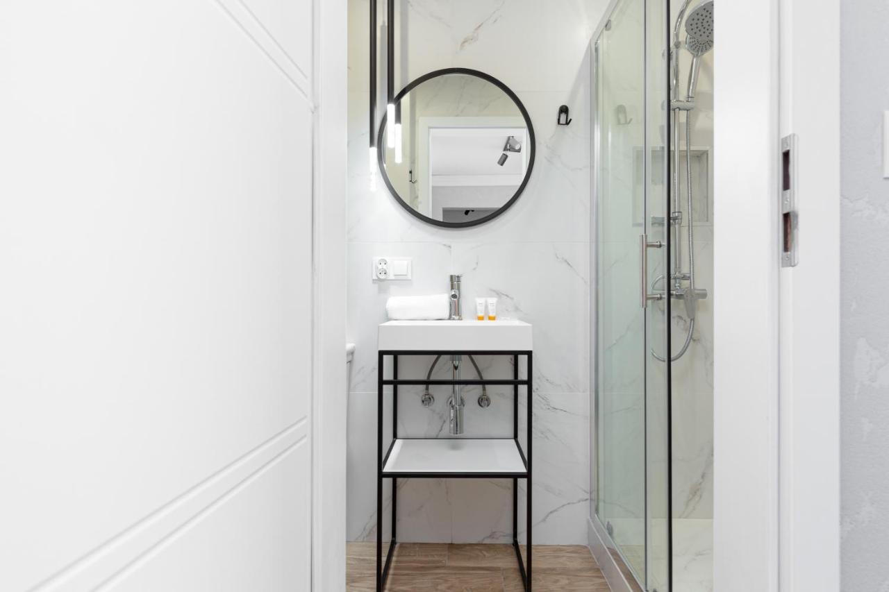 Metro Marymont Apartment By Noclegi Renters وارسو المظهر الخارجي الصورة
